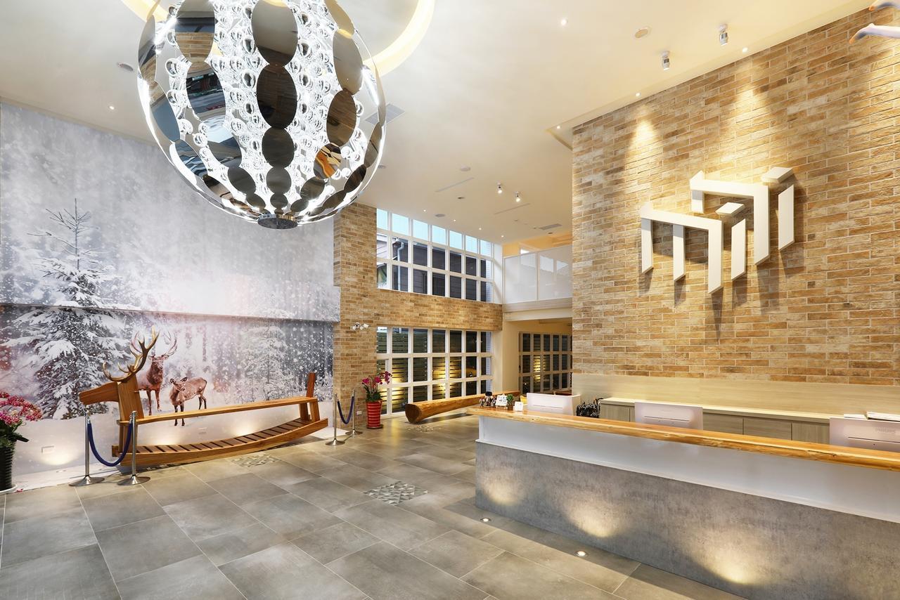 Mini Hotels Taichung Bagian luar foto